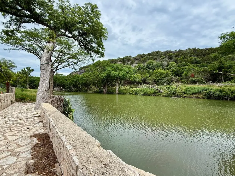 112 Casa Bonita Ln, Hunt, TX 78024 - #2