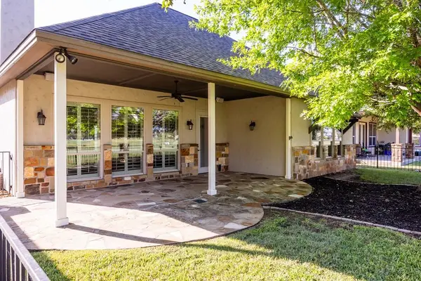 2885 Rock Barn Dr, Kerrville, TX 78028