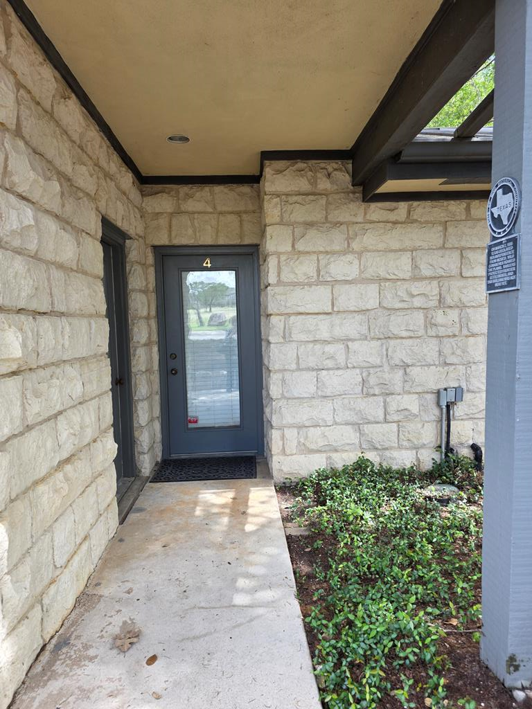 220 - #4 E Riverhill Club Lane, Kerrville, TX 78028 - #3
