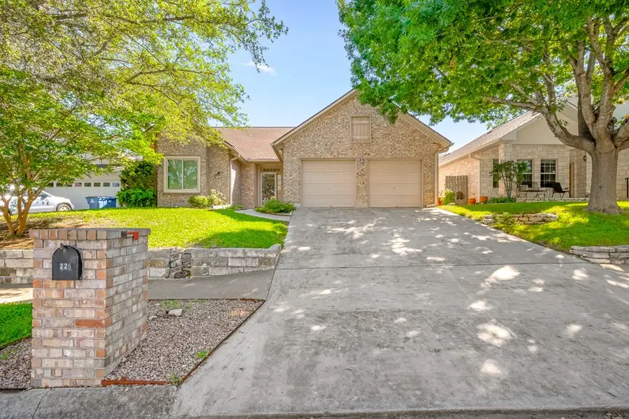 225 Los Cedros Loop, Kerrville, TX 78028 - #2