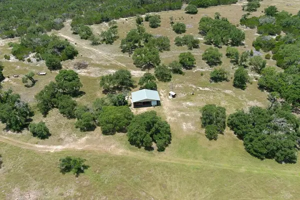 1405 Byas Springs Rd W, Mountain Home, TX 78058