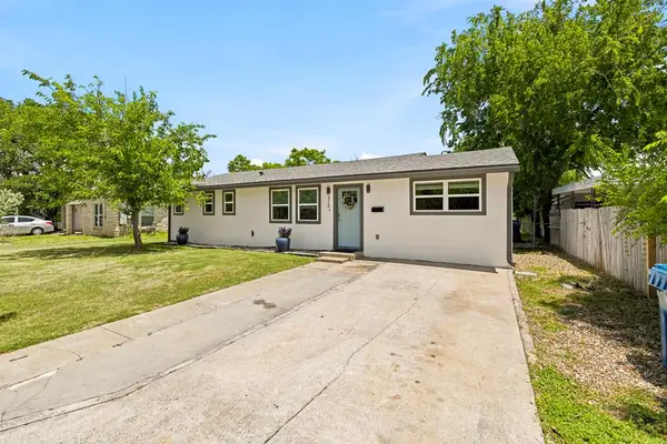 315 N Mimosa St, Kerrville, TX 78028