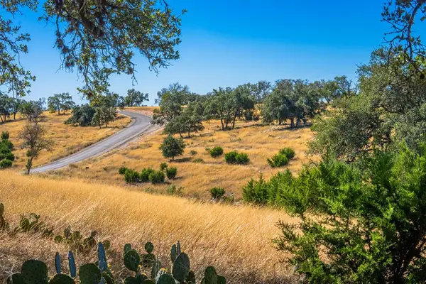 Lot 147 Cattlemans Crossing Dr, Kerrville, TX 78028