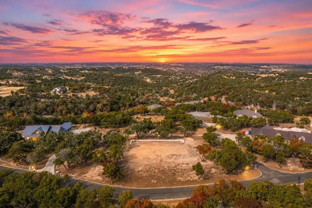 301 San Juan S, Kerrville, TX 78028 - #1