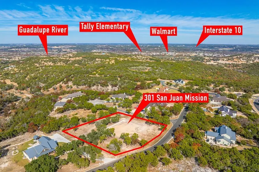 301 San Juan S, Kerrville, TX 78028 - #2