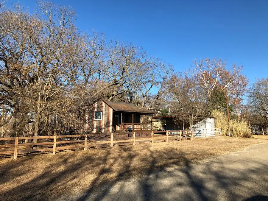 156 Verde Park Blvd, Center Point, TX 78010 - #3