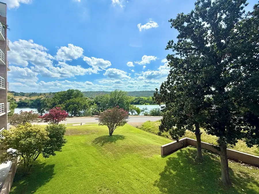 1012 #3B Guadalupe St, Kerrville, TX 78028 - #3