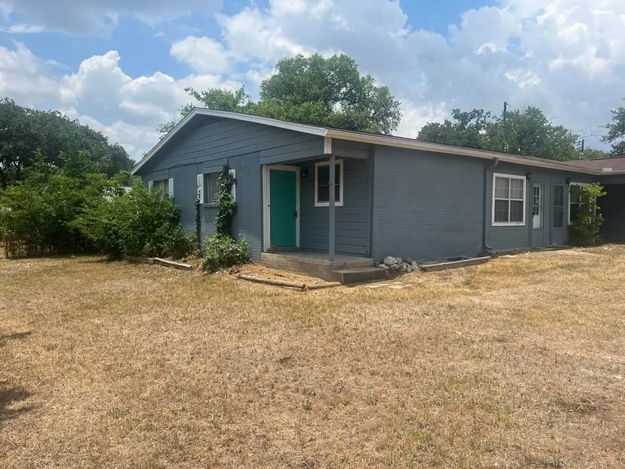 100-A Hilltop Dr, Kerrville, TX 78028 - #2