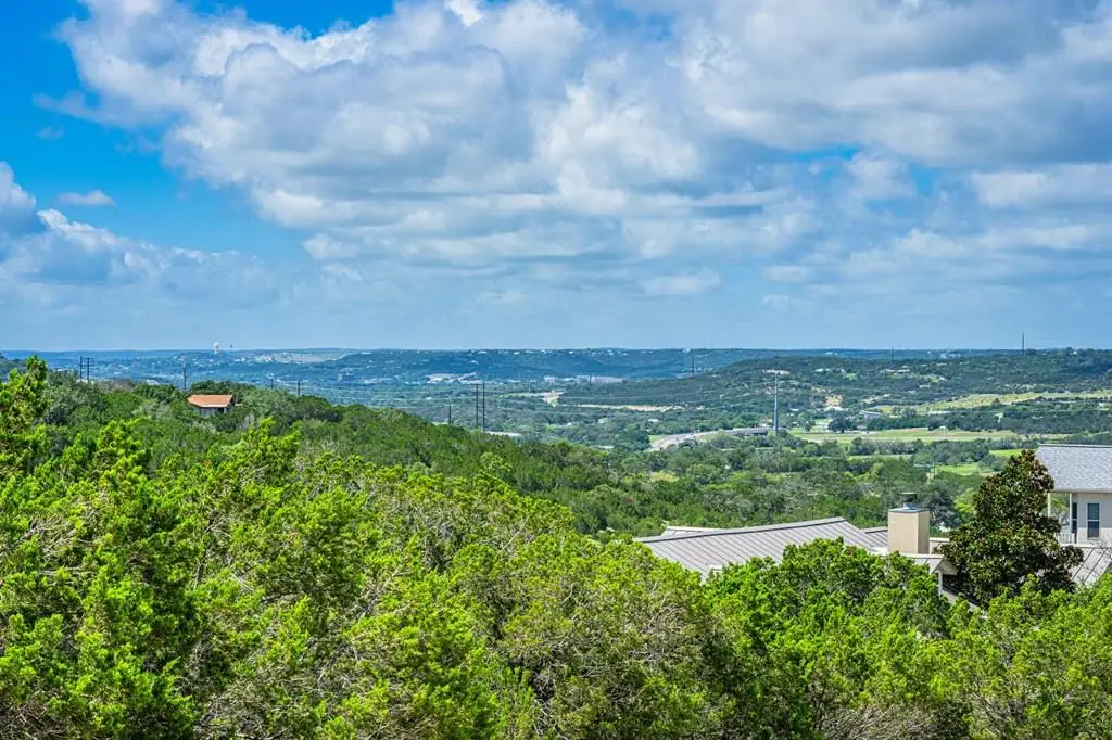 170 Crockett Dr, Kerrville, TX 78028 - #1