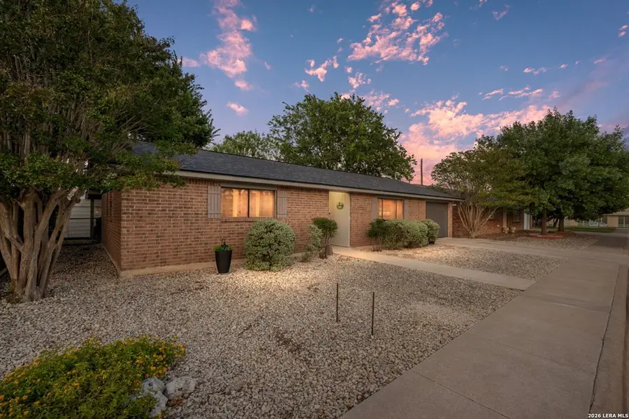 132 Village Dr, Kerrville, TX 78028 - #2