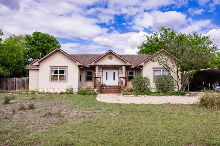 659 B Town Creek Rd, Kerrville, TX 78028 - #3