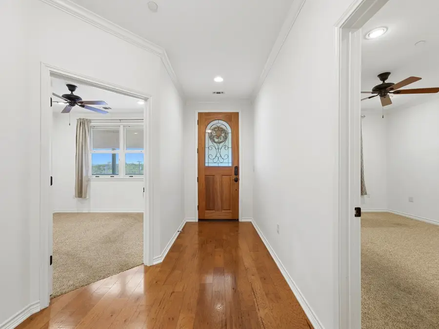 521-1302 Guadalupe St, Kerrville, TX 78028 - #3