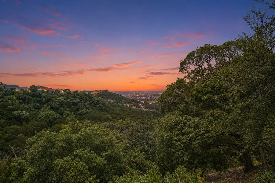 2140 Summit Crest Dr, Kerrville, TX 78028 - #2