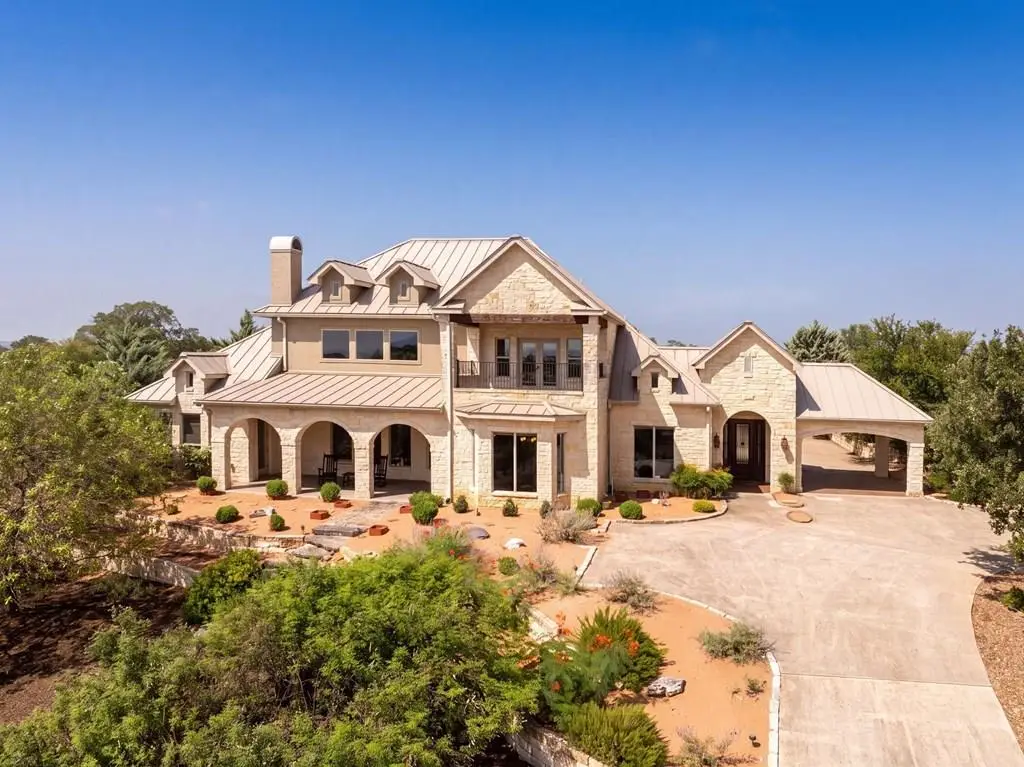 3919 Kite Dr, Kerrville, TX 78028 - #1