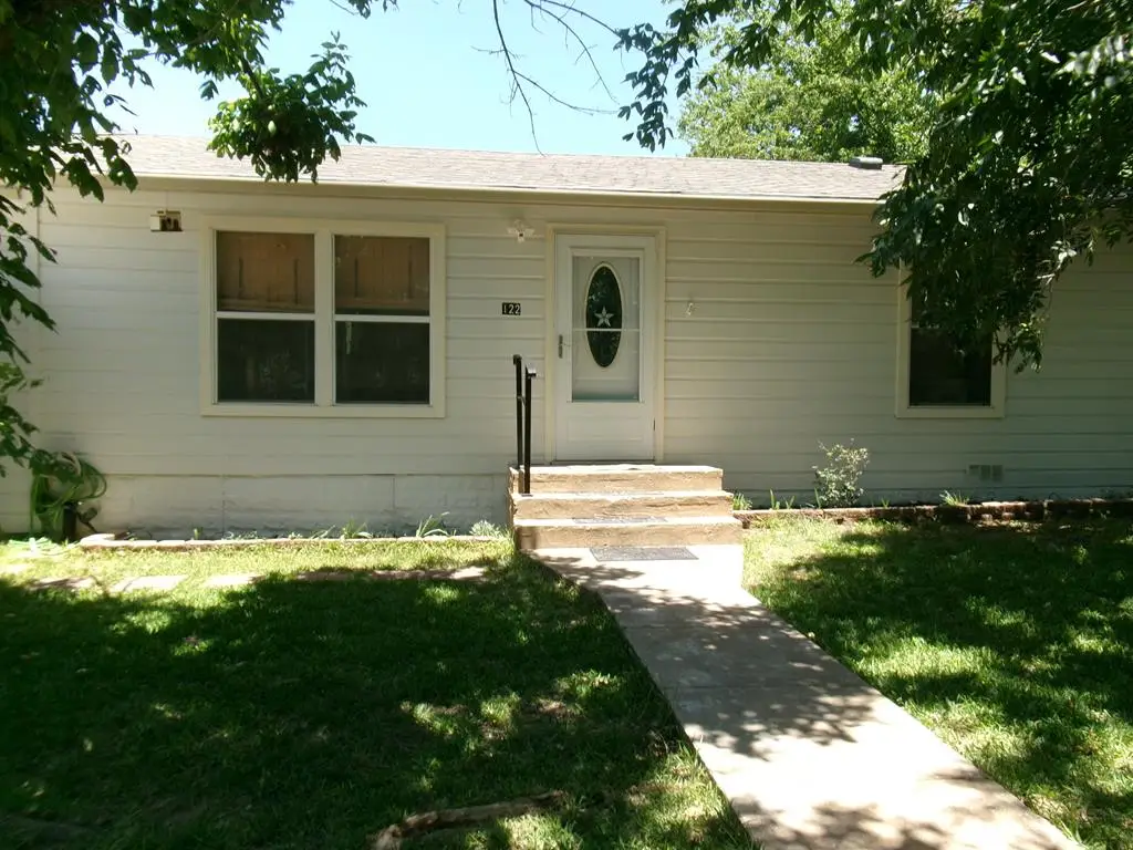 122 Morgan St, Ingram, TX 78025 - #1