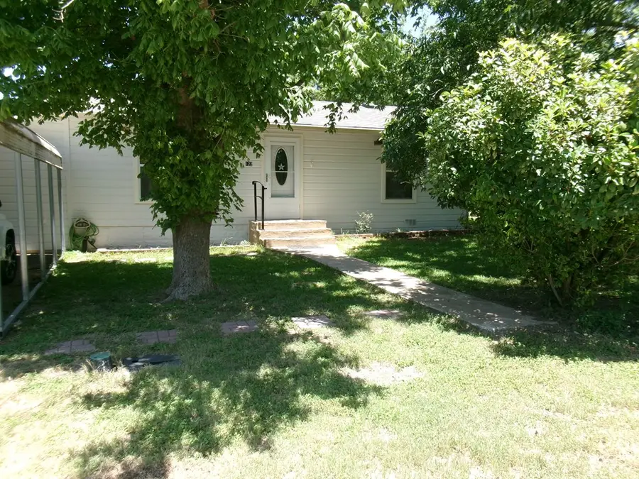 122 Morgan St, Ingram, TX 78025 - #3