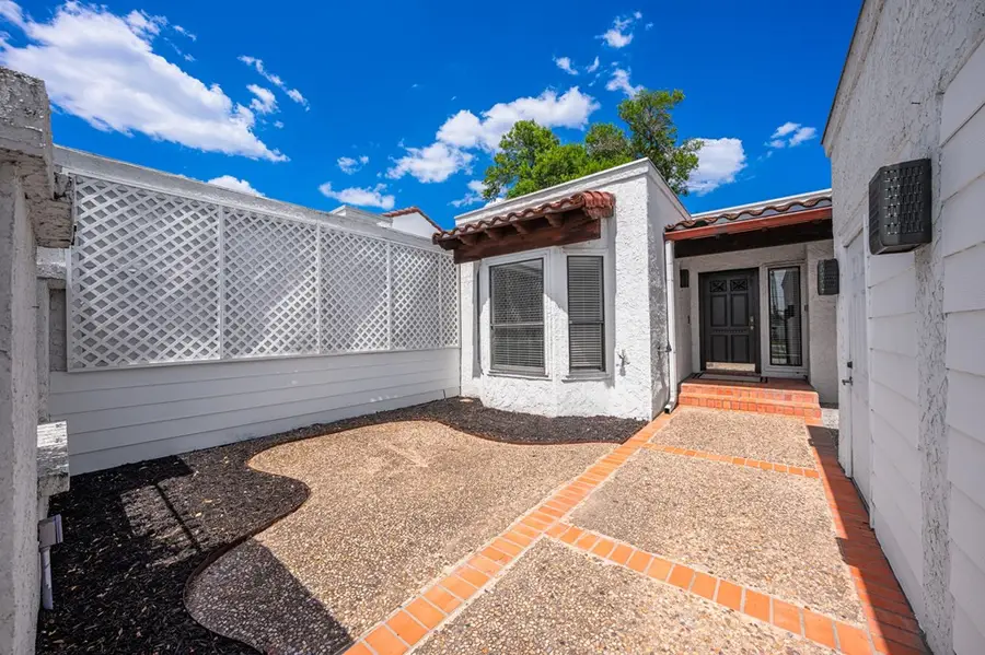 2625 Calle Del Robles, Kerrville, TX 78028 - #3