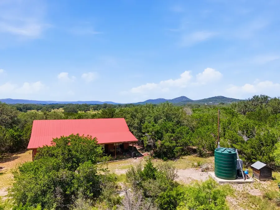 423 Kahn Dr, Rio Frio, TX 78879 - #3