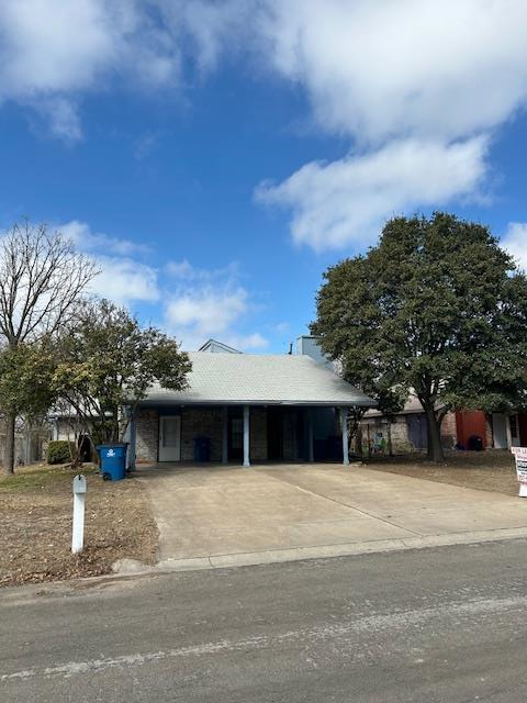 518 B Tomahawk Trail, Kerrville, TX 78028