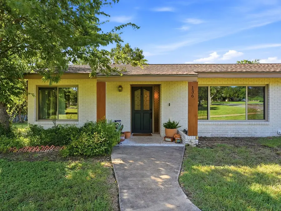 136 Royal Oaks Loop, Kerrville, TX 78028 - #2