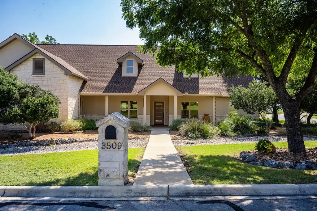 3509 La Cumbre Dr, Kerrville, TX 78028 - #1
