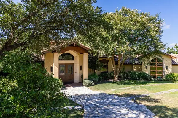 204 Ranch House Rd, Kerrville, TX 78028