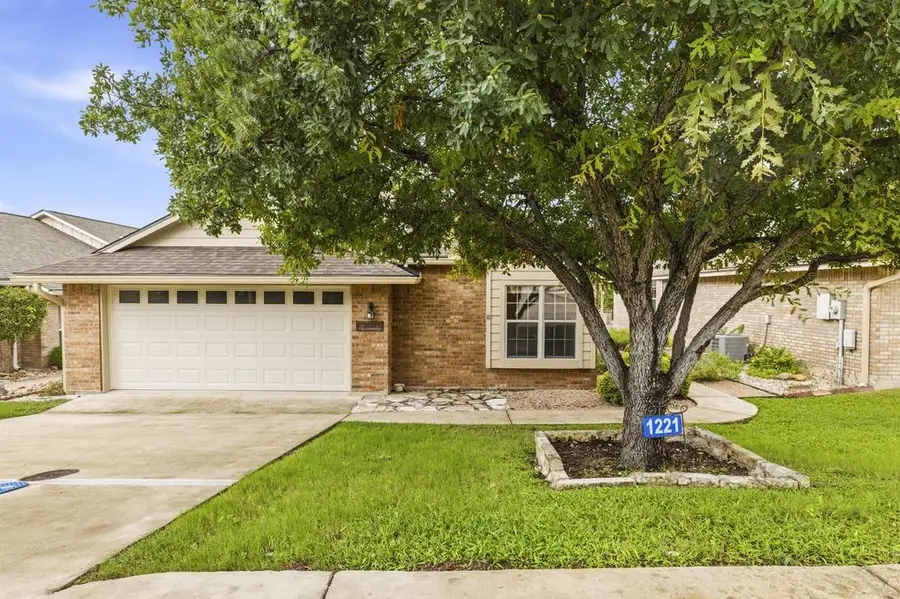 1221 Victory Lane, Kerrville, TX 78028 - #2