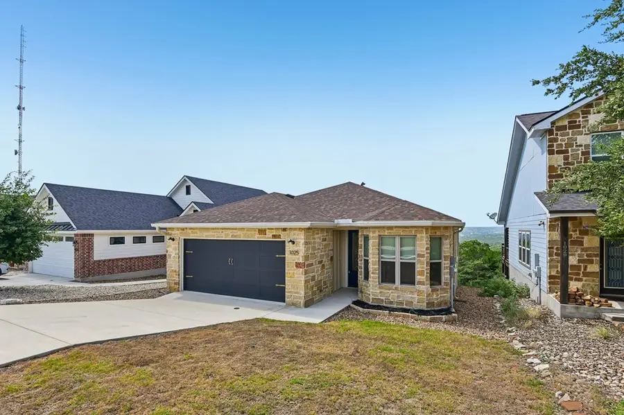 1025 Roanoke Ln, Kerrville, TX 78028 - #3