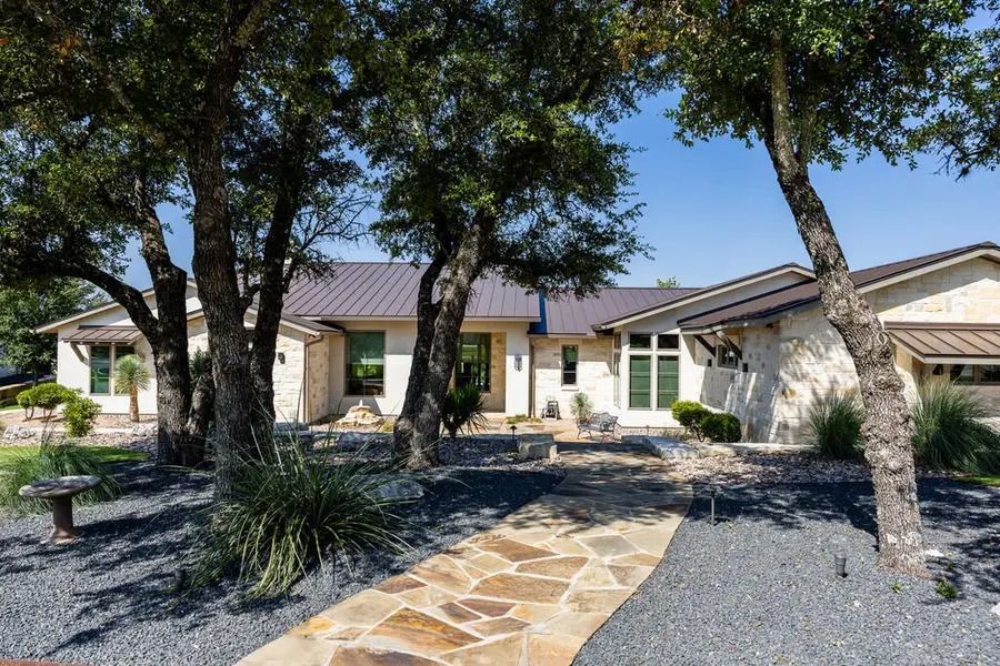 4148 Stone Creek Dr., Kerrville, TX 78028 - #3
