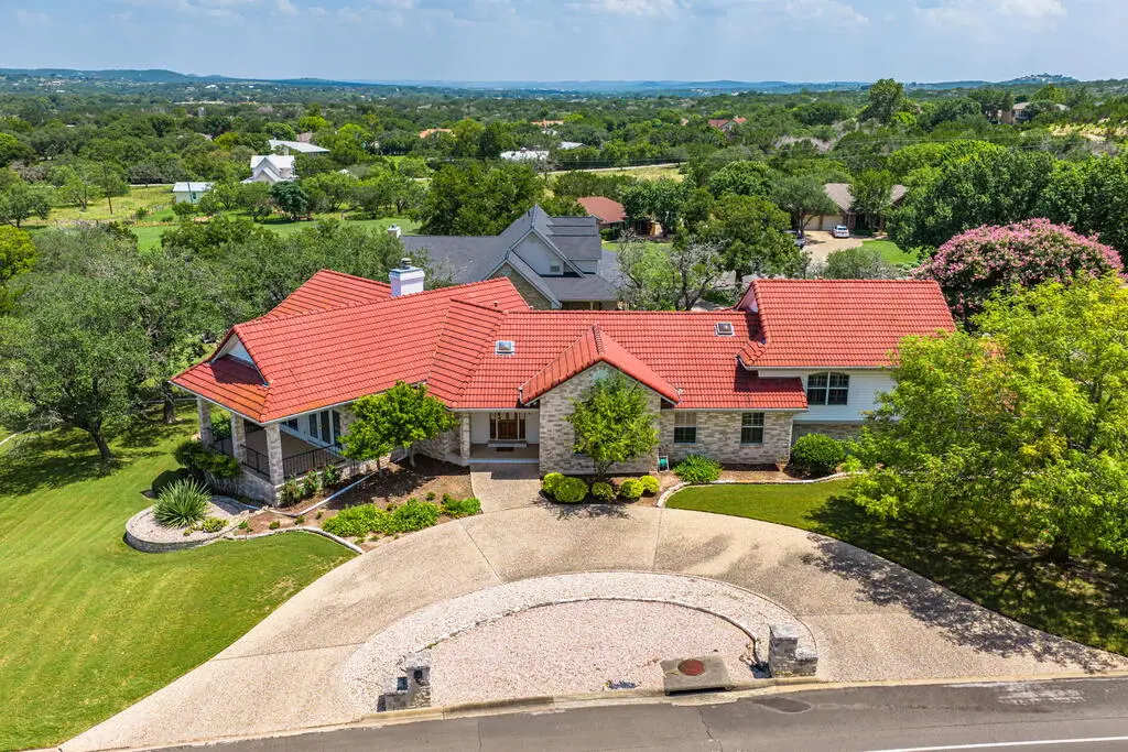 505 Riverhill Blvd, Kerrville, TX 78028 - #1