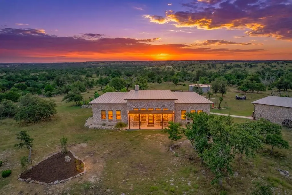2201 Poverty Hill Ranch Rd, Fredericksburg, TX 78624 - #1