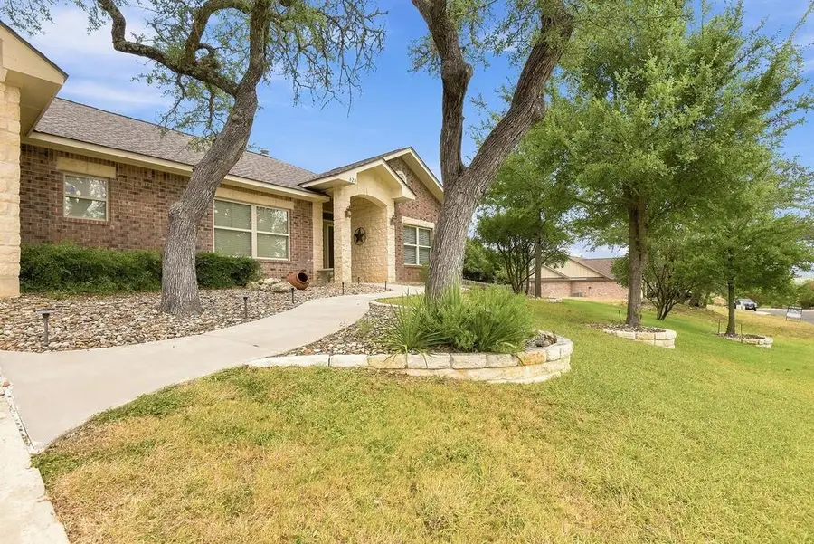 620 Oak Valley Dr, Kerrville, TX 78028 - #2