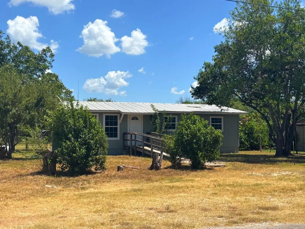 105 N Pecos, Camp Wood, TX 78833 - #1
