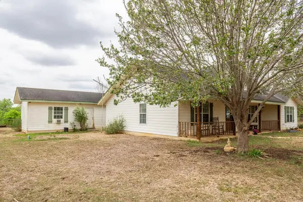 1277 Other, Floresville, TX 78114