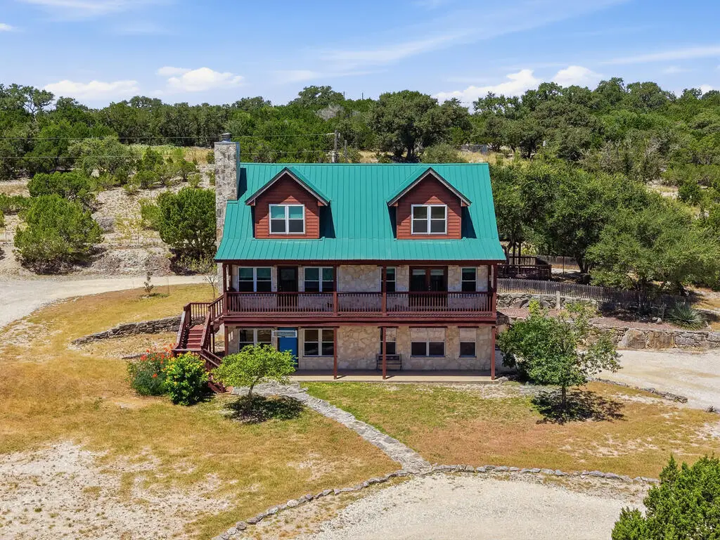 412 Bear Springs Trail, Pipe Creek, TX 78063 - #1