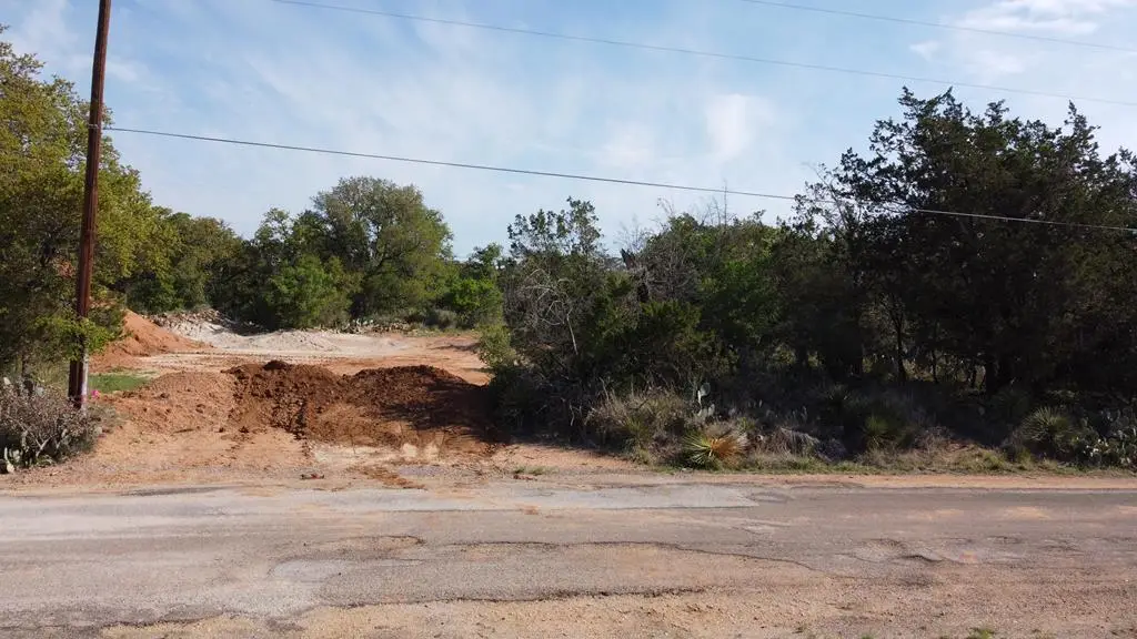 000 Castleberry Dr, Granite Shoals, TX 78654 - #1