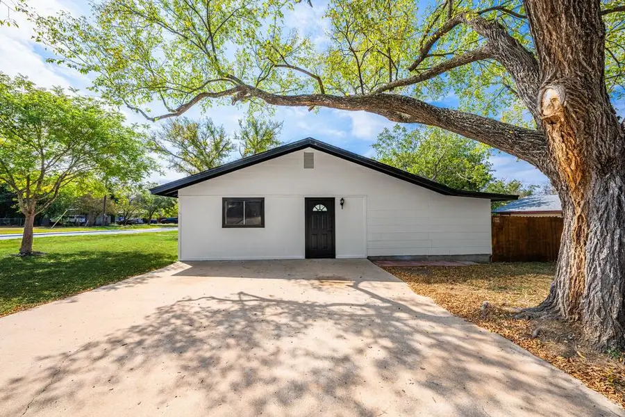 516 Westminster, Kerrville, TX 78028 - #3