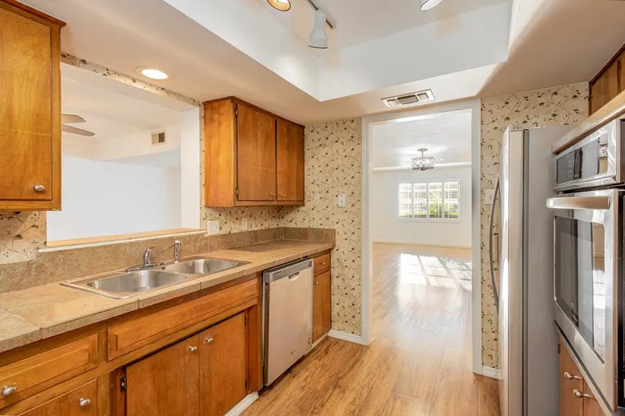 1908 Leslie Dr, Kerrville, TX 78028 - #3