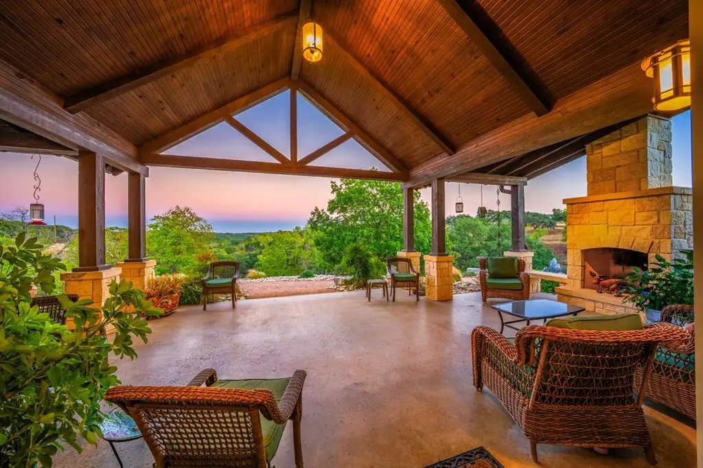 131 Bootlegger Lane, Kerrville, TX 78028 - #1