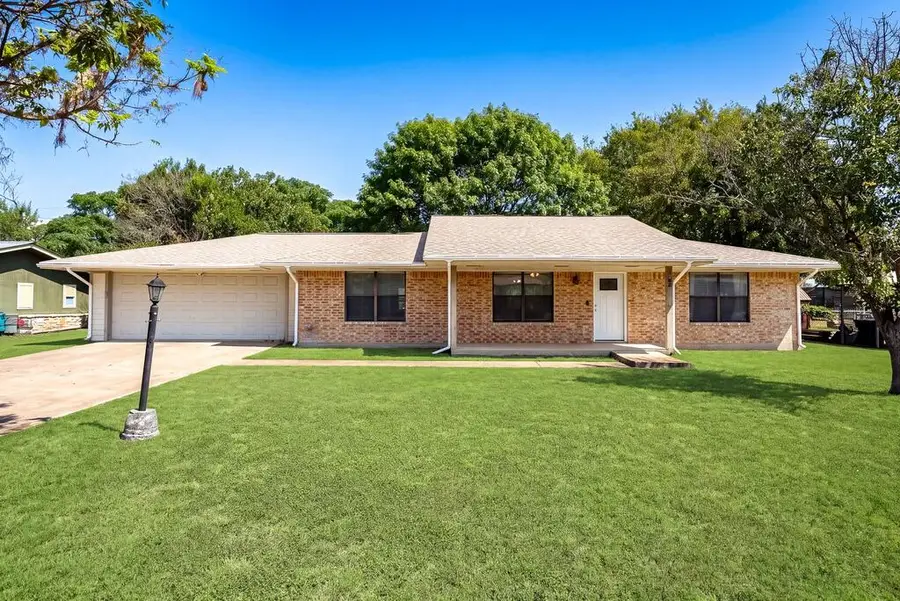 105 S Riverpark Dr, Ingram, TX 78025 - #2