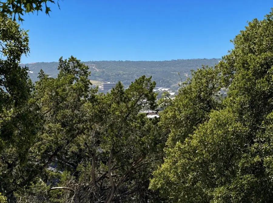 1420 Carol Ann Dr, Kerrville, TX 78028 - #3