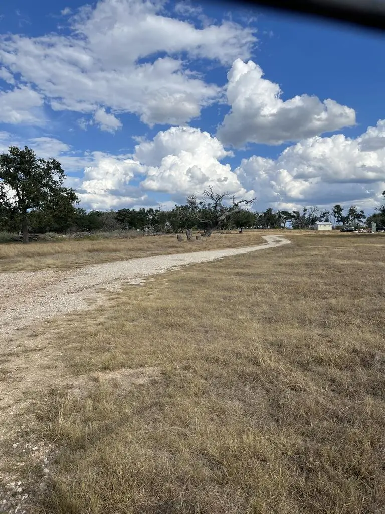 1038 Windy Ridge Rd, Fredericksburg, TX 78624 - #2