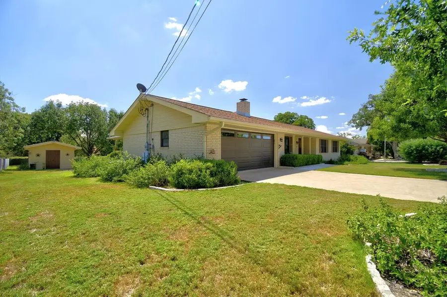 103 Briarwood Lane, Kerrville, TX 78028 - #2