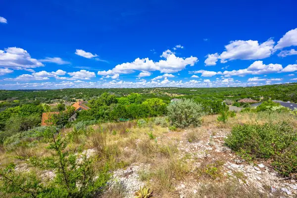 2120 N Bluff Ridge Dr, Kerrville, TX 78028