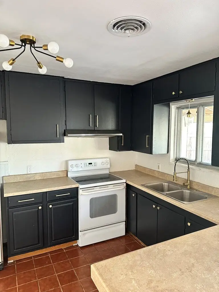 510 Lake Dr, Kerrville, TX 78028 - #3