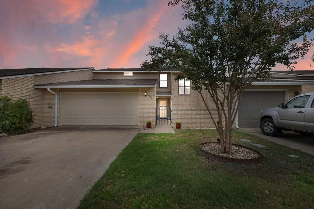 463 Summit Circle, Fredericksburg, TX 78624 - #1
