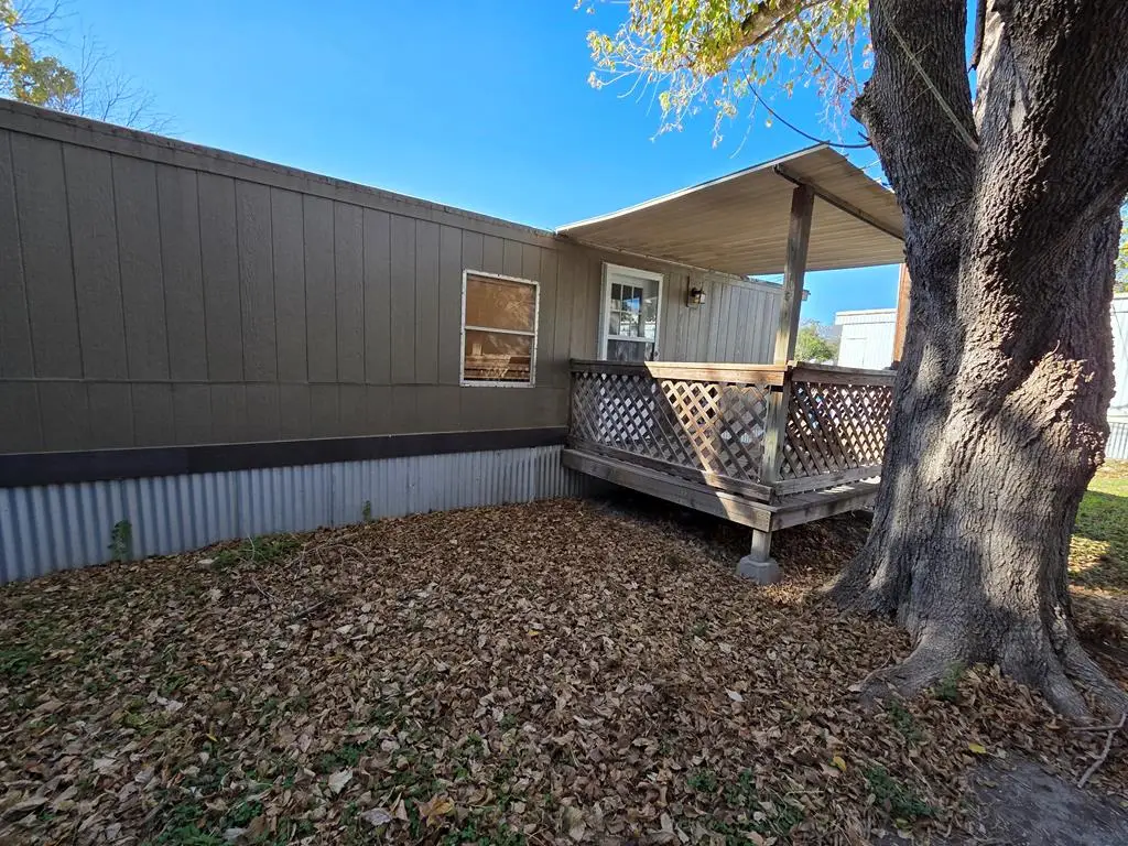 104-C Clark St, Ingram, TX 78025 - #1