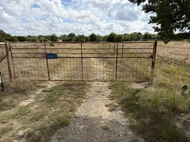 1887 Lange Rd, Harper, TX 78631 - #2