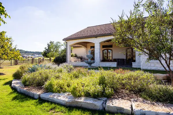 2005 Toscano Way, Kerrville, TX 78028