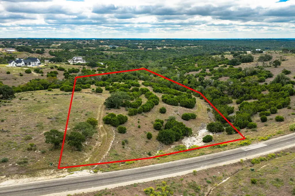 121 Cattlemans Crossing Dr, Kerrville, TX 78028 - #1
